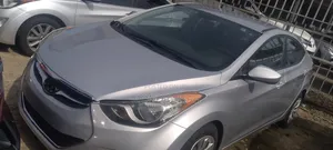 Hyundai Elantra 2014 Silver