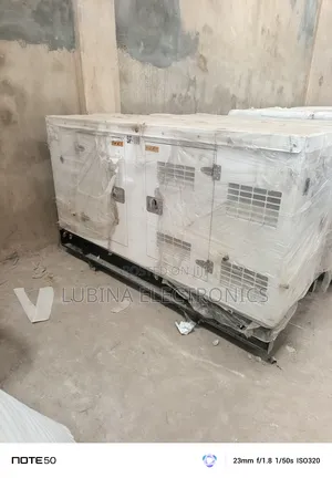 Brand New Perkins 100kva Soundproof Diesel Silent Lister Generator