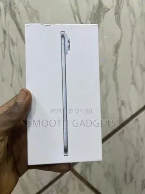 New Apple iPhone 17 256 GB Blue
