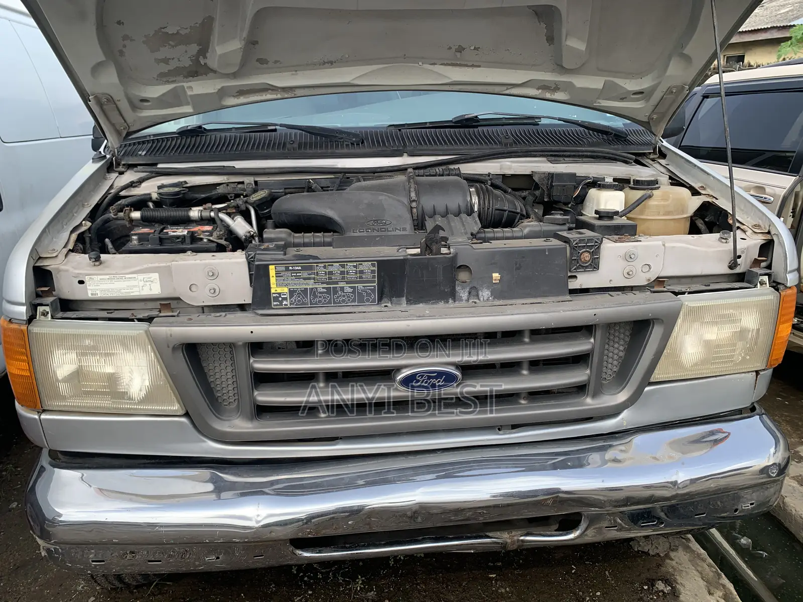 Ford E350 2007 Silver