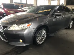 Lexus ES 2015 Gray