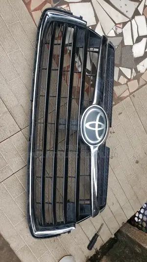 Front Grille Highlander 2015