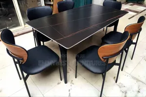 New Modern Dinning Table Set, 6 Seaters.