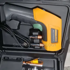Fluke 568 Infrared and Contact Thermometer
