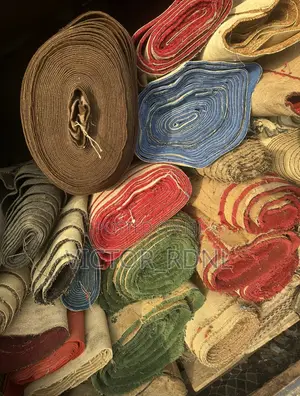 Bulky Wall to Wall Rug Different Designs