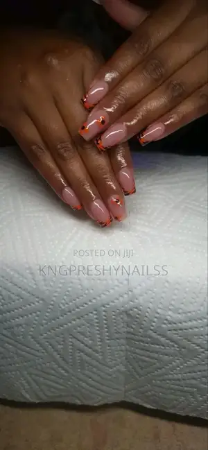 Kngpreshynails
