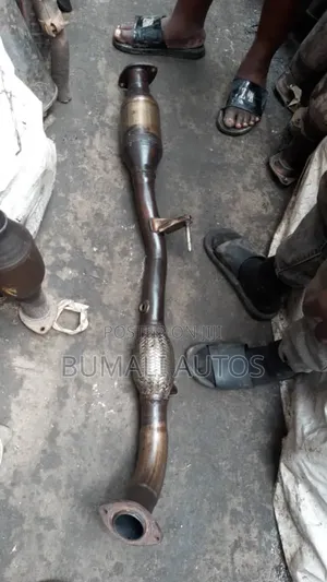 Center Catalyst Converter for Toyota Camry 2007/2008 Model