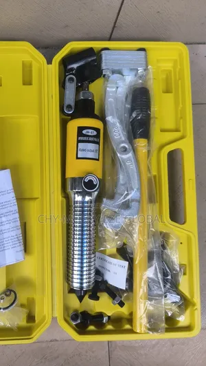 Hydraulic Bearing/Gear Puller (8"/5ton/All Sizes Available)