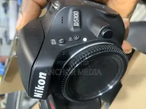 Uk Used Nikon D5100 Camera With 18-55mm Lens