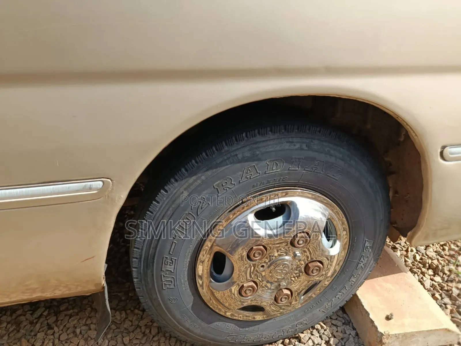 Toyota Coaster 2012 Gold