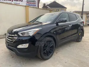 Hyundai Santa Fe 2014 Black