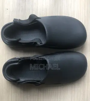 Nike Quality Crocs