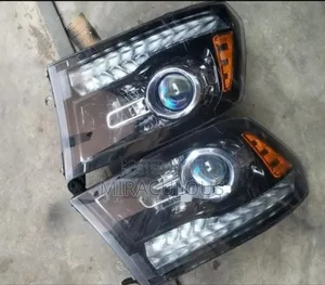 Headlight Dodge Ram 2012 Model Set