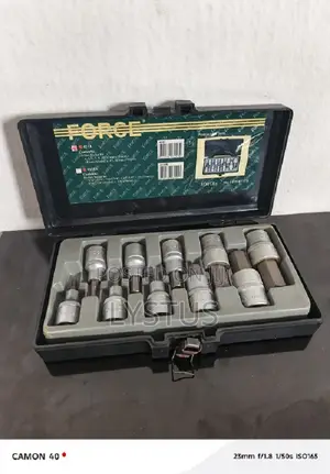 Force 2203-9 1/4” Dr 4–14mm Metric Socket Set – 19pcs