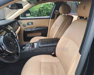 Rolls-Royce Ghost 2012 Black