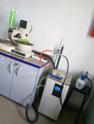 Chiller With Rotary Evaporator