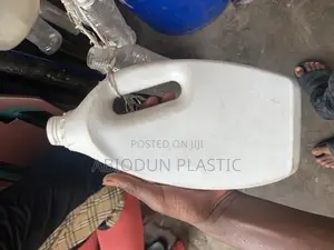 One Litres Plastic