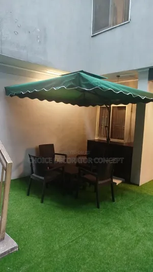 Garden Umbrella Cartilever With Marble Base