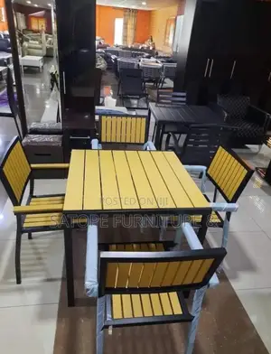 High Quality Outdoor, Garden Chairs Table