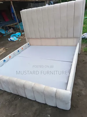 Quality 6x6ft Padded Bedframe