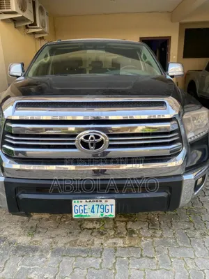 Toyota Tundra 2010 Black