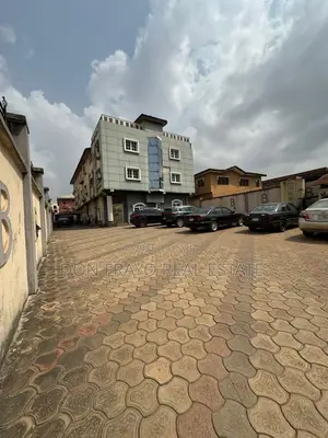 24 Rooms Functional Hotel for Sale at Oluyole Estate Ibadan