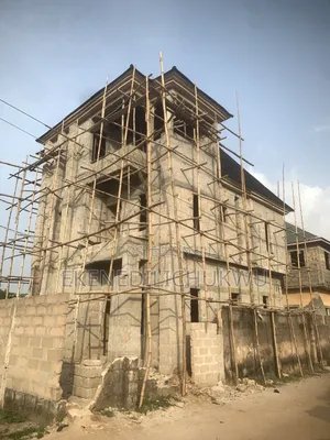 4bdrm Duplex in Owerri for sale
