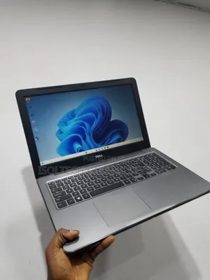 Laptop Dell Inspiron 15 8GB Intel Core i5 HDD 500GB