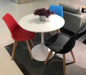 Crossing Leg Chair Table