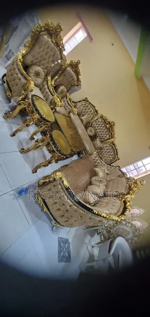 The Rate Sofa Set