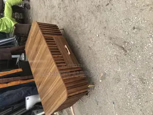 Senter Table Furniture
