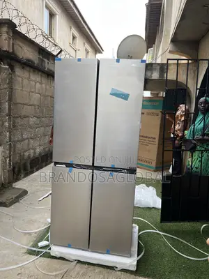 Hisense 392l Refrigerator Rq-54wc Ideal for Family Kitchens