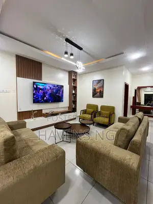 2 Bedroom Short-Let Apartment Available for Booking!