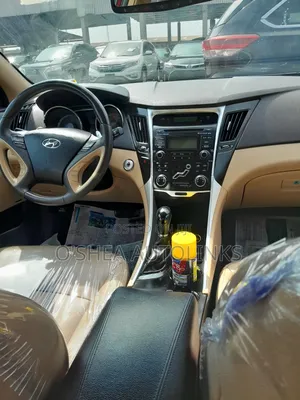 Hyundai Sonata Limited Sedan FWD (2.4L 4cyl 6A) 2013 Burgundy