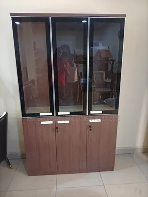 Standard 3 Doors Glass Bookshelf