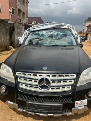 Ml350 2010 Windscreen Glass Available