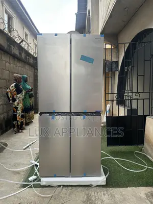 Long-Life Hisense Side-by-Side Refrigerator – Excellent Condition
