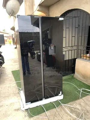 Hisense 5p558nmsg Side by Side Cooling Appliance