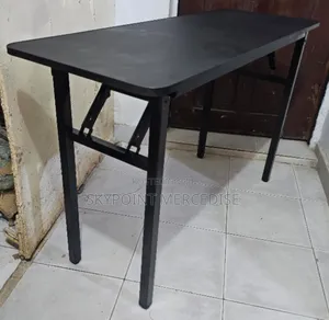 A Mobile Foldable Table