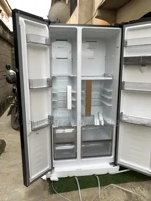 Hisense Large Side by Side Refrigerator 529 Liters