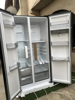 Hisense Side by Side Refrigerator With Water System