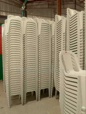 Rida Plastic Chair