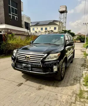 Lexus LX 570 AWD 2013 Black