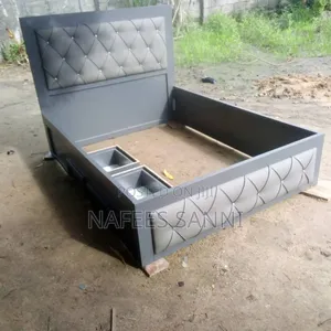 Bedframe With Storage Drawers