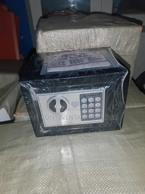 17e Digital Safe Box For Home Office And Hotel