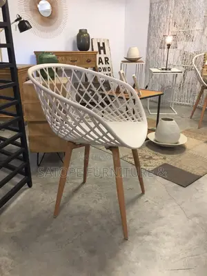 Restaurant Dining Plastic Chair