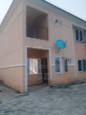 2bdrm Block of Flats in Lekki Scheme 2, Ajah for rent