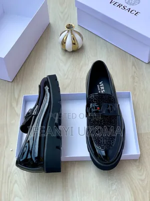 High Quality Luxury Designer Shoe
