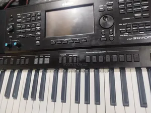 PSR Sx900 Uk Used