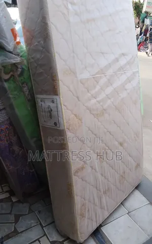 Mouka Regina 75 X 54 X 10